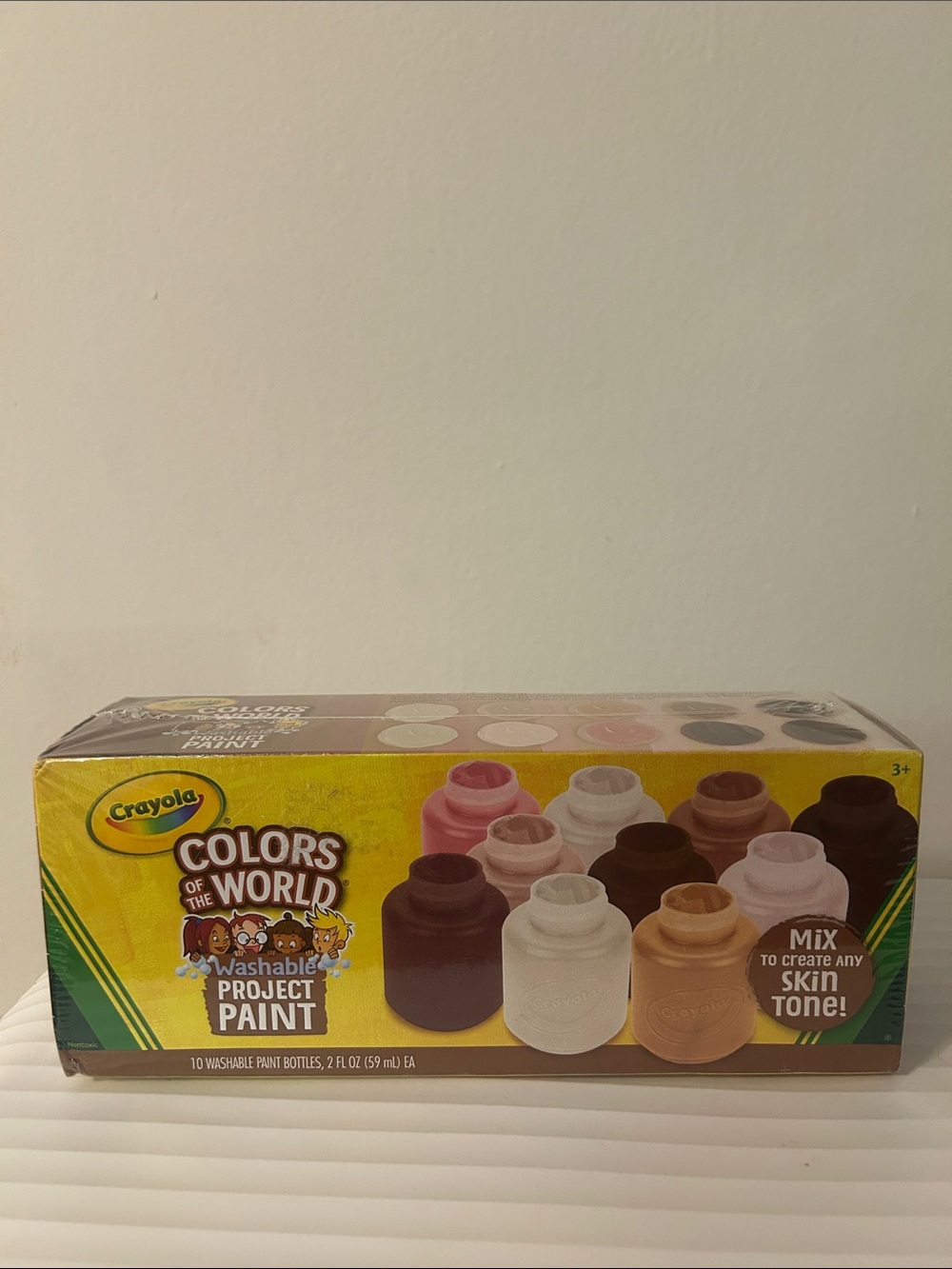 Crayola Color of the World Washable Project Paint 10 paint Bottles 2oz each.